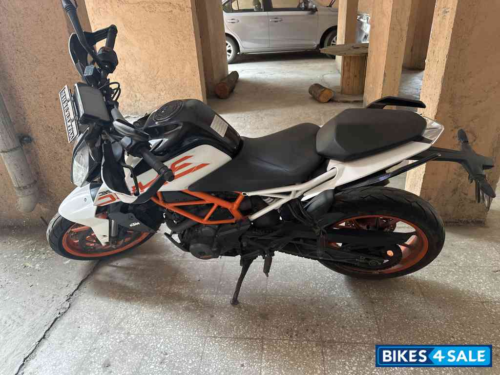 KTM Duke 390