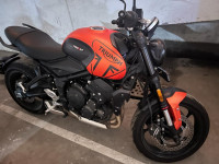 Orange Triumph Trident