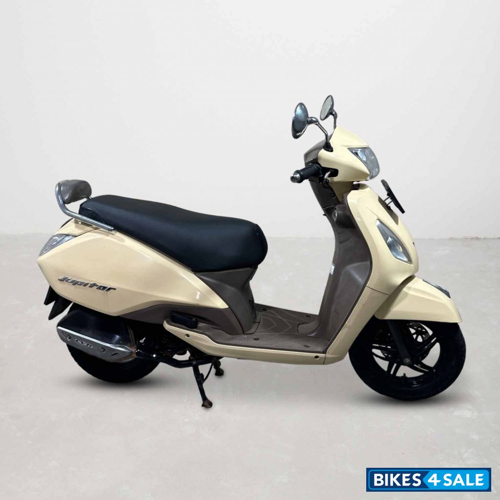 TVS Jupiter