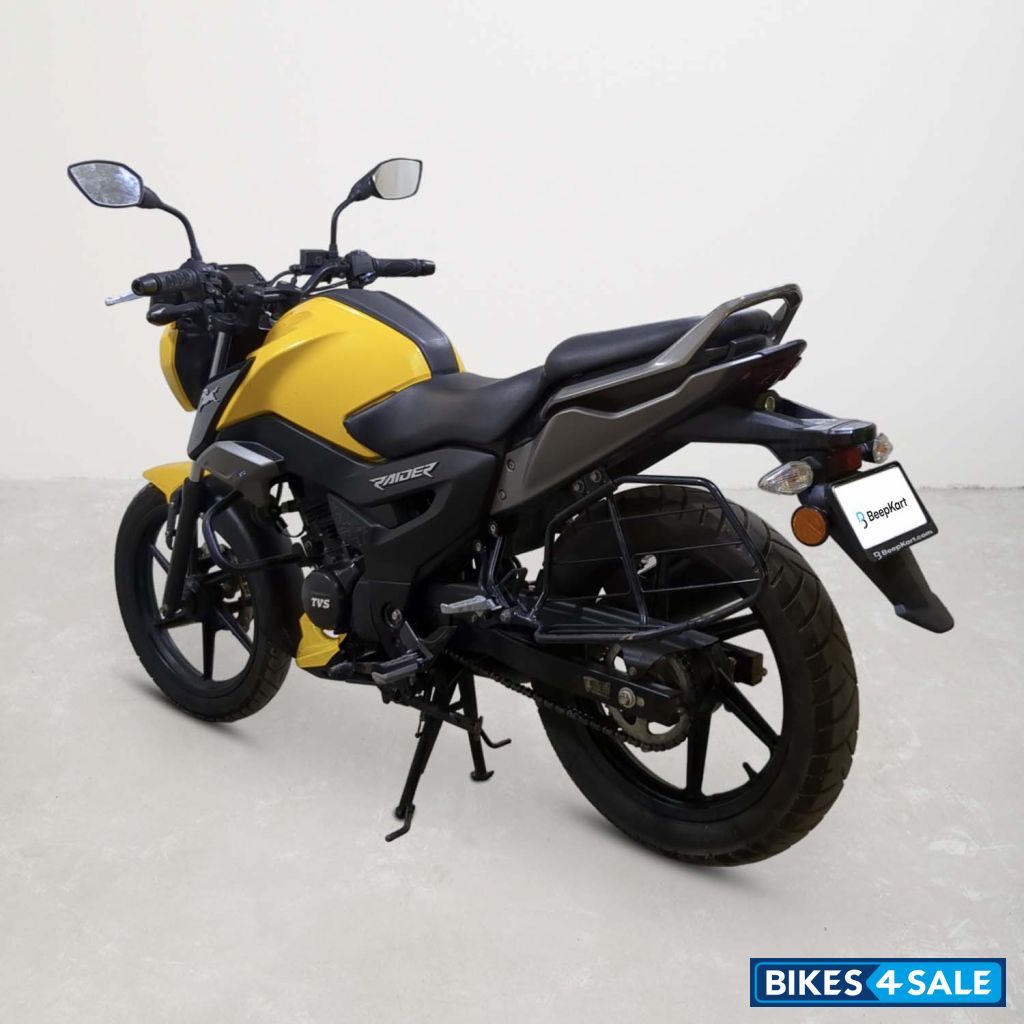 TVS Raider 125
