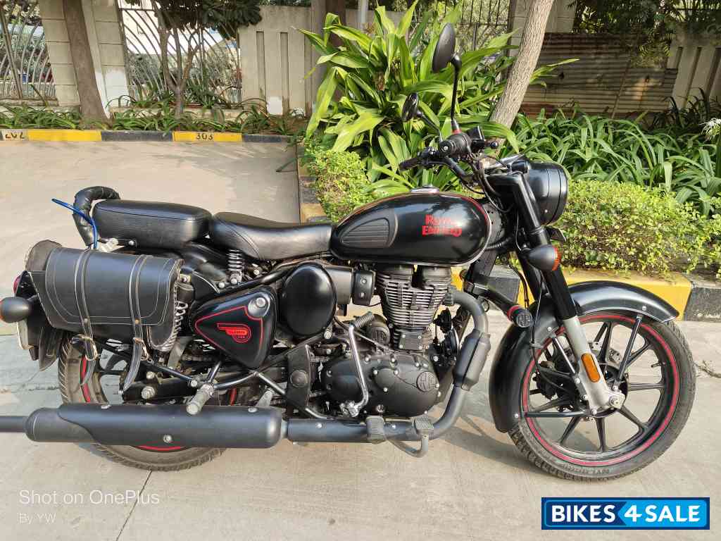 Stealth Black Royal Enfield Classic Stealth Black Stealth Black Royal Enfield Classic Stealth Black