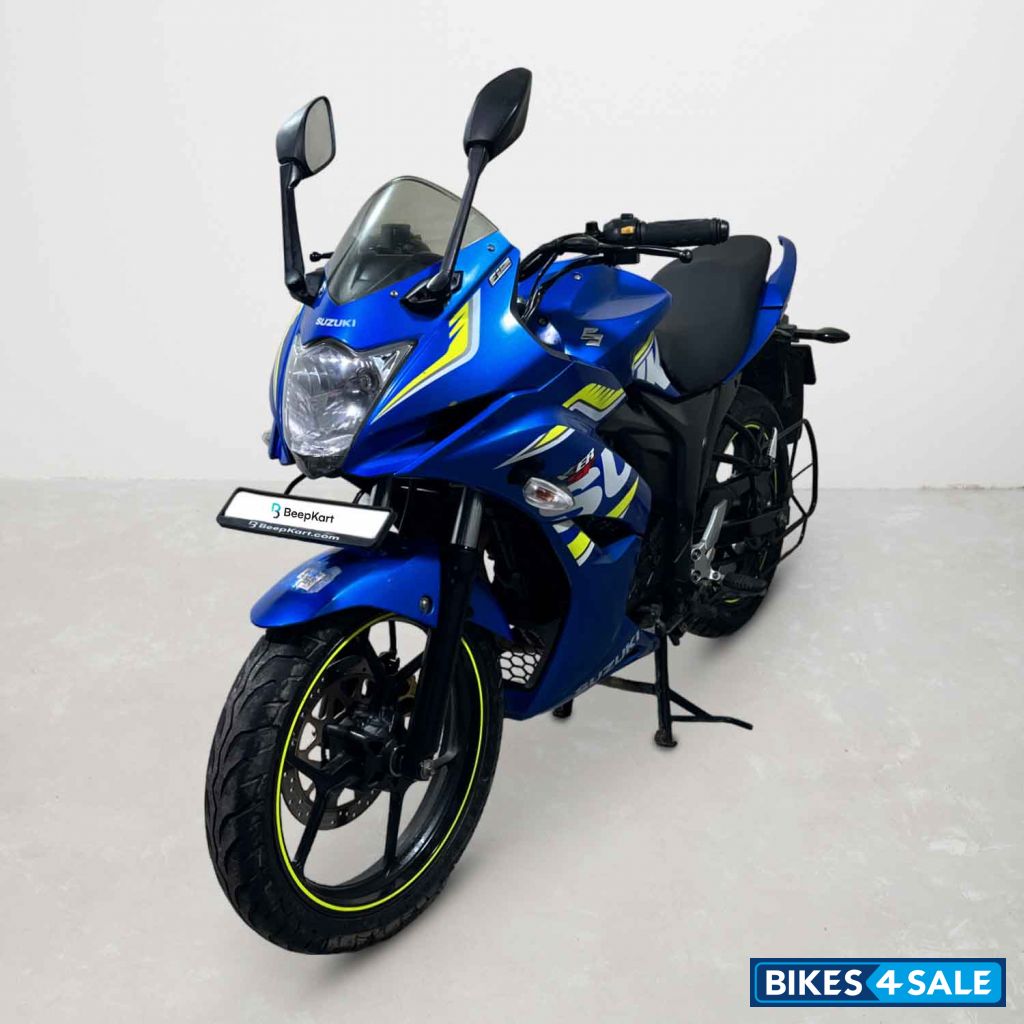 Suzuki Gixxer SF
