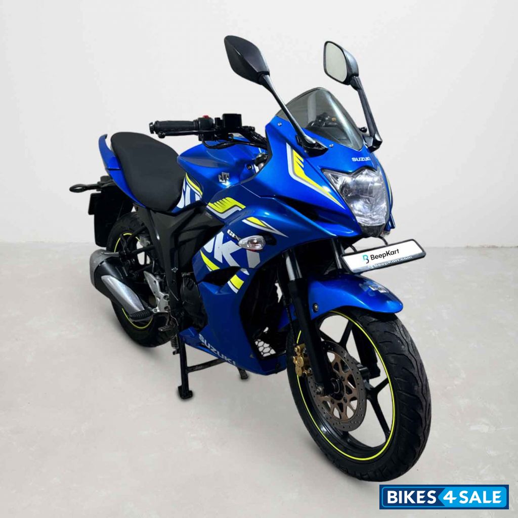 Suzuki Gixxer SF