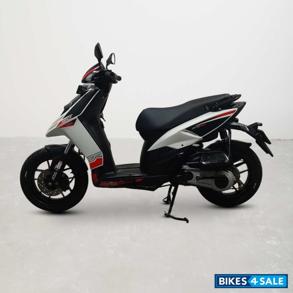 Aprilia SR 150