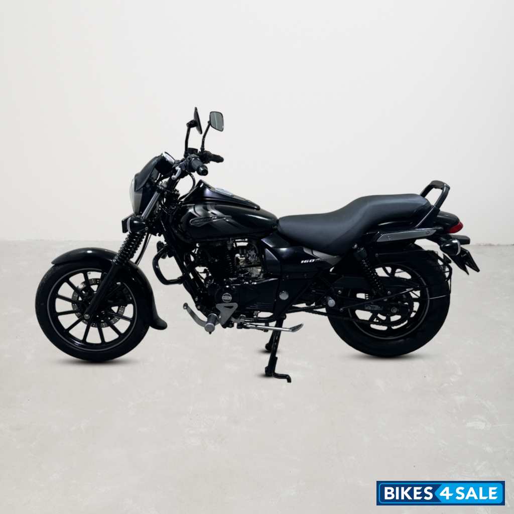 Bajaj Avenger Street 160