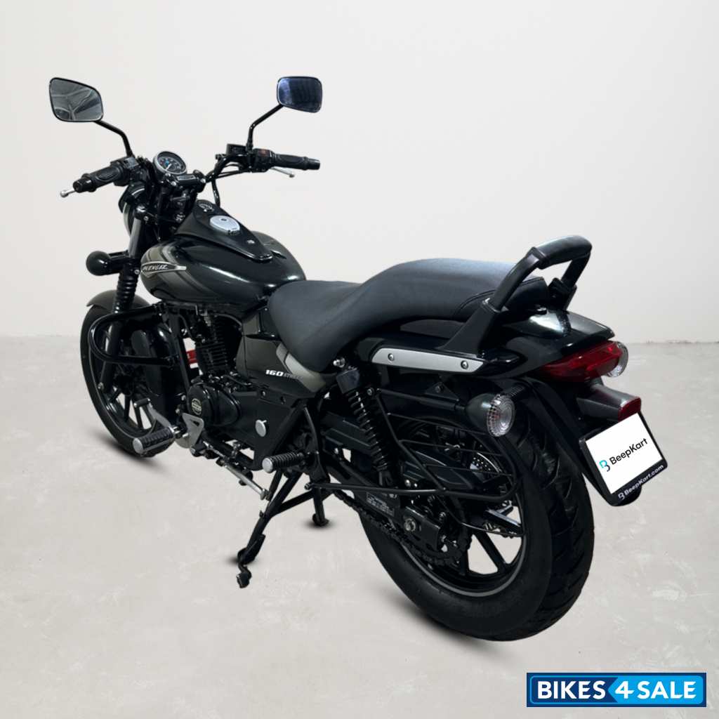 Bajaj Avenger Street 160