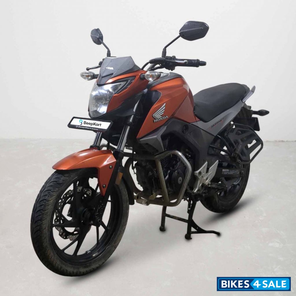 Honda CB Hornet 160R Honda CB Hornet 160R