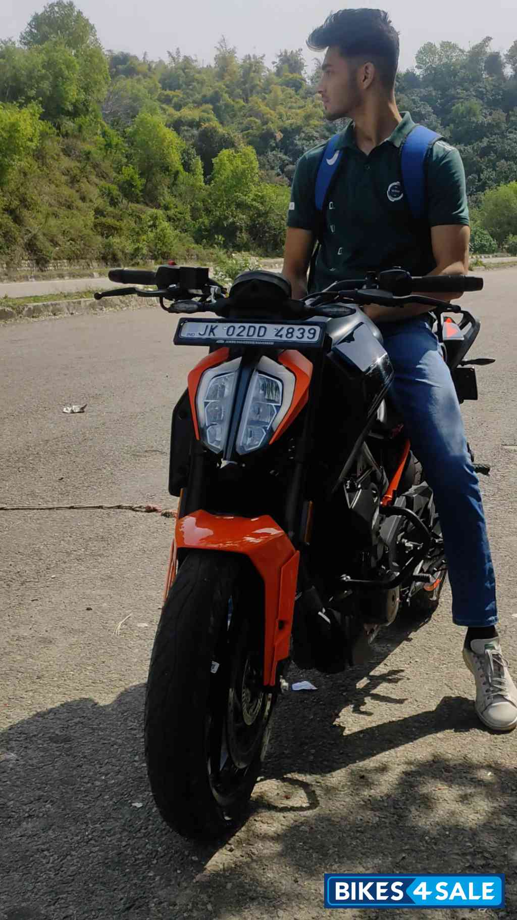 Ebony Black KTM Duke 250