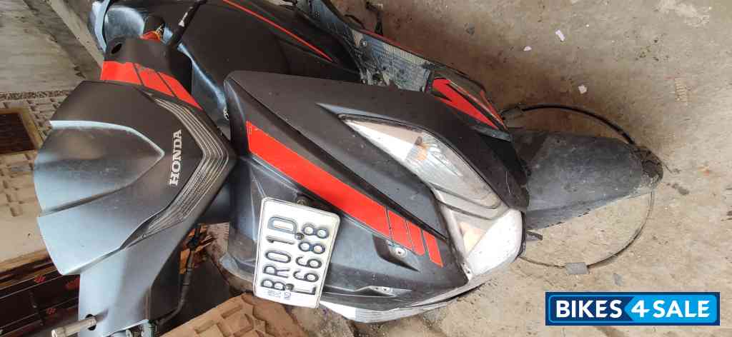 Grey Honda Dio Deluxe