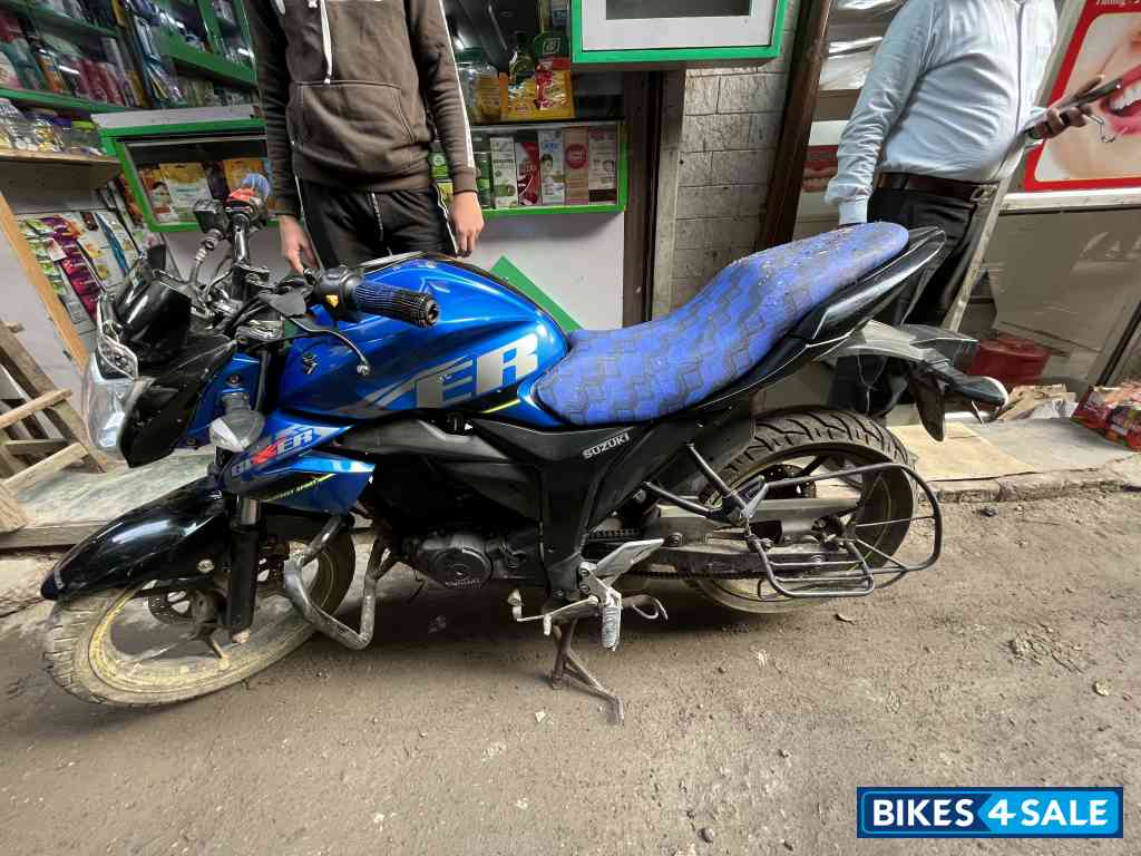 Suzuki Gixxer 150