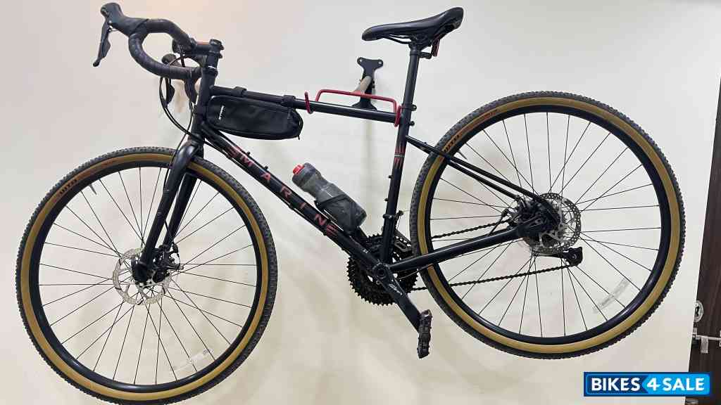 Black Matt Finish Bicycle  Marin Four Corners