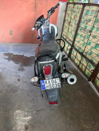 Bajaj V15