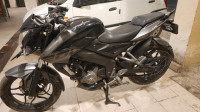 Black Bajaj Pulsar 200 NS