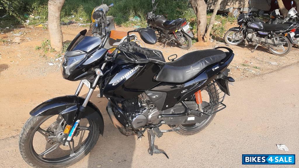 Black Hero Glamour Xtec