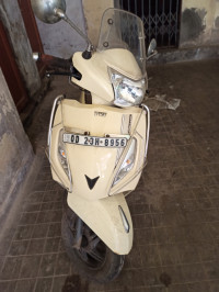 Yellow TVS Jupiter Classic