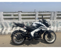 Bajaj Pulsar N160 Single Channel ABS