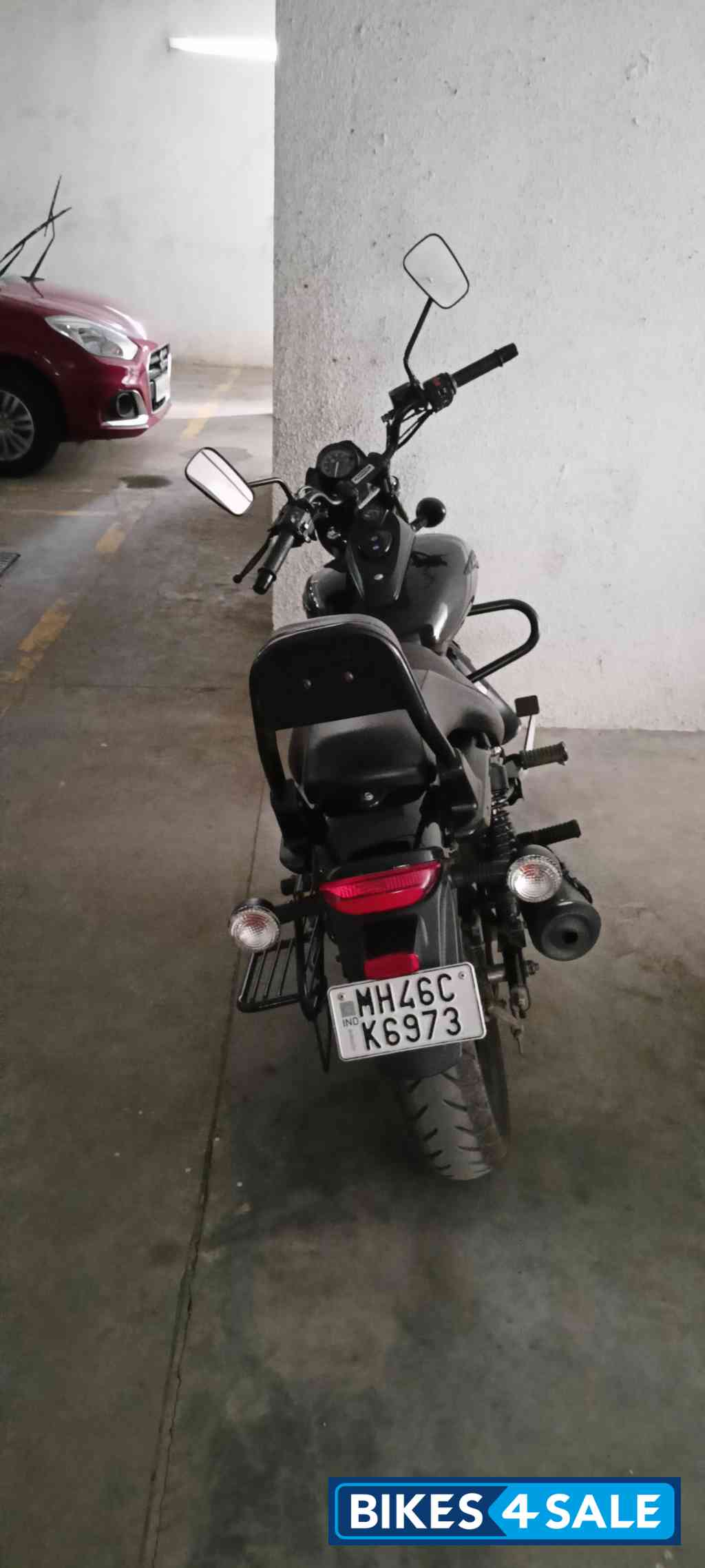 Black And Grey Bajaj Avenger Street 160