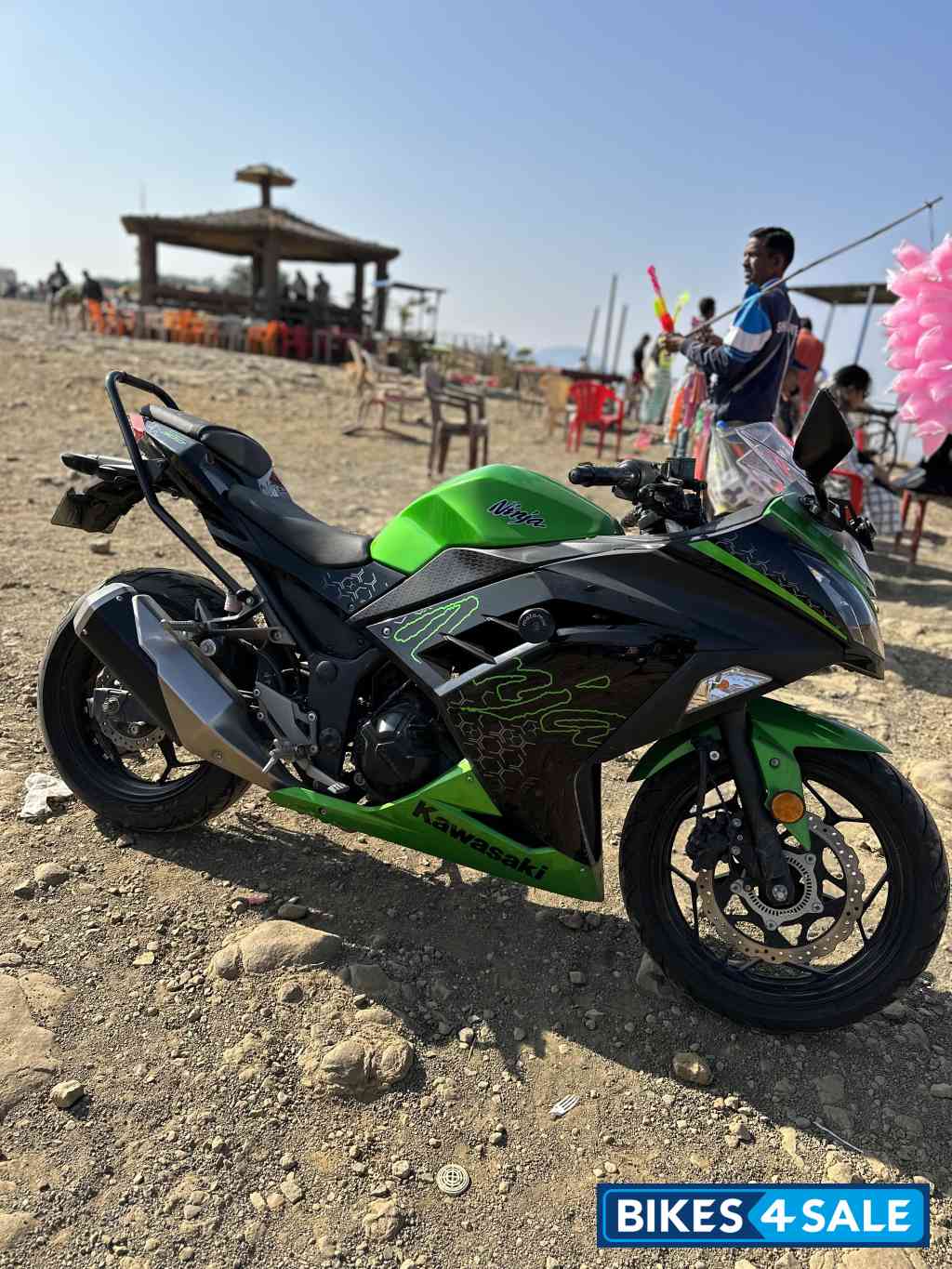 Candy Green Kawasaki Ninja 300R