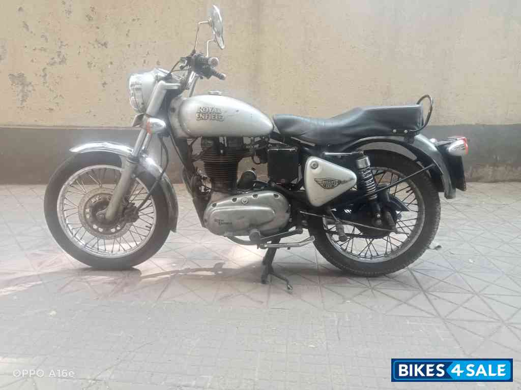 Silver Royal Enfield Silver Royal Enfield