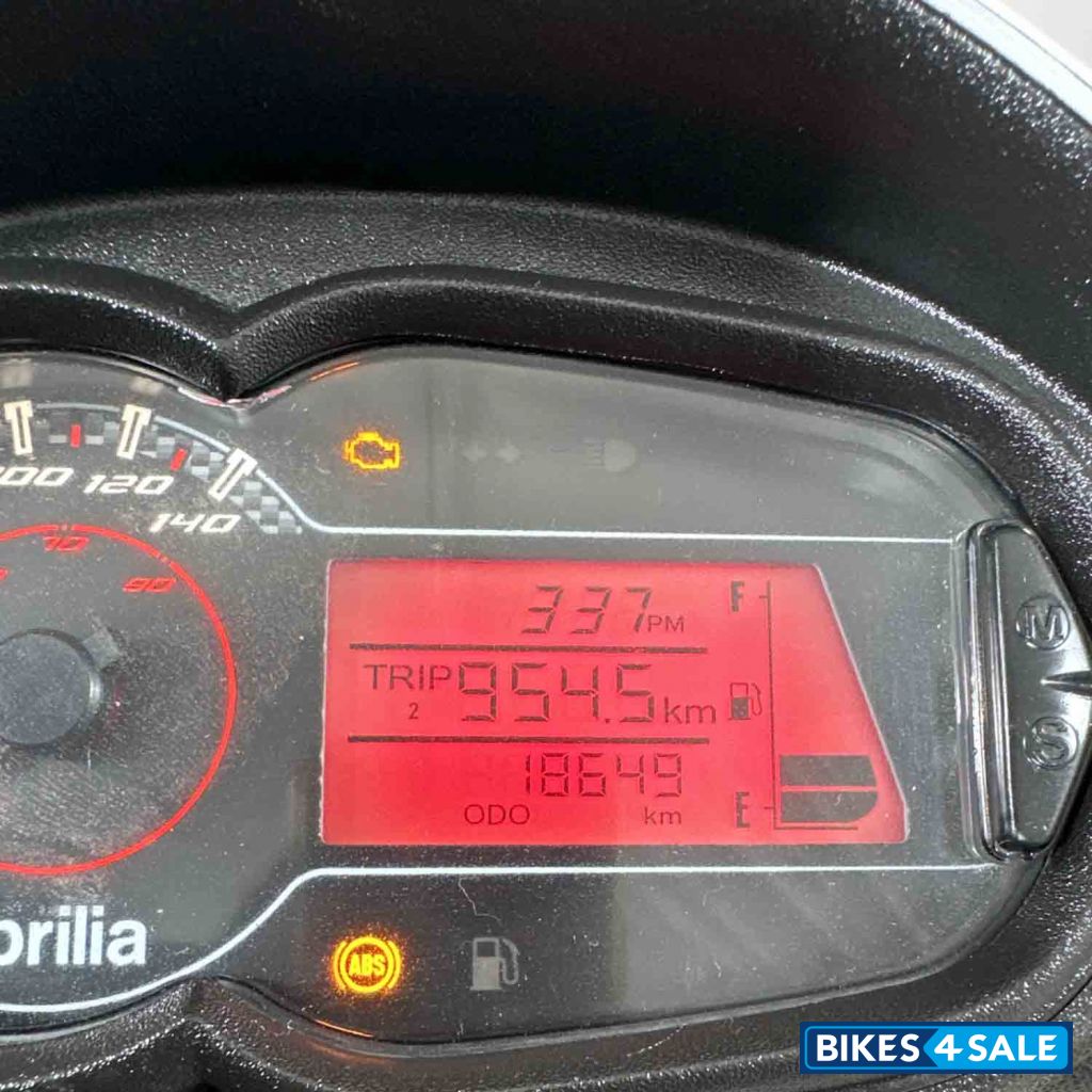 Aprilia SR 160 Std ABS