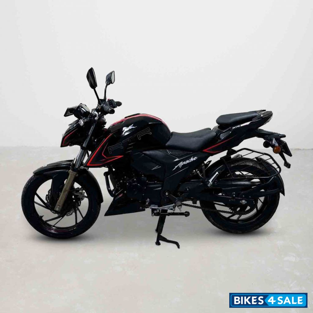 TVS Apache RTR 200 4V