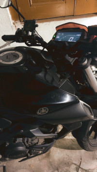Metallic Black Yamaha MT-15 BS6