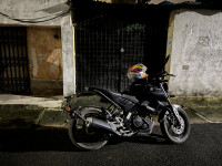 Metallic Black Yamaha MT-15 BS6
