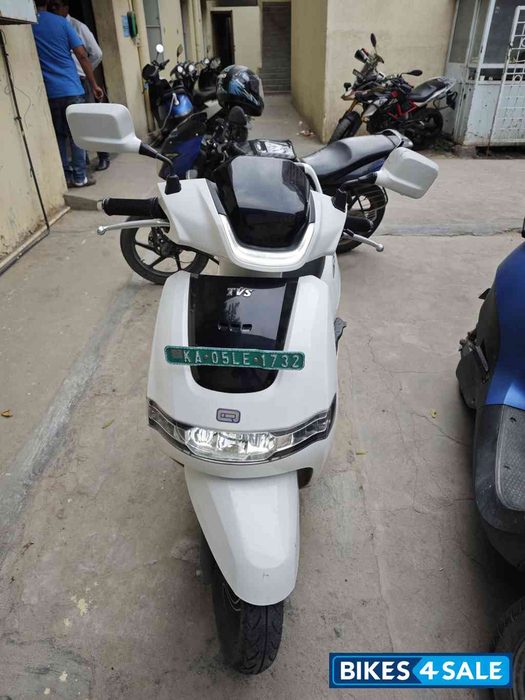 Pearl White TVS iQube Electric