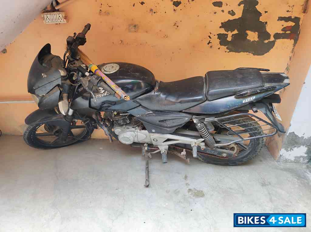 Bajaj Pulsar 125
