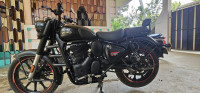 Stealth Black Royal Enfield Classic Stealth Black