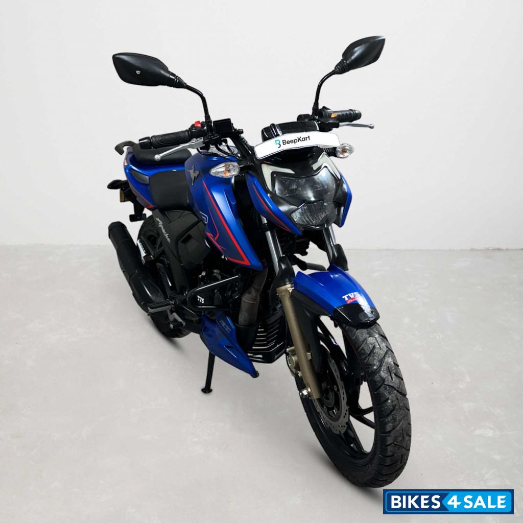 TVS Apache RTR 200 4V