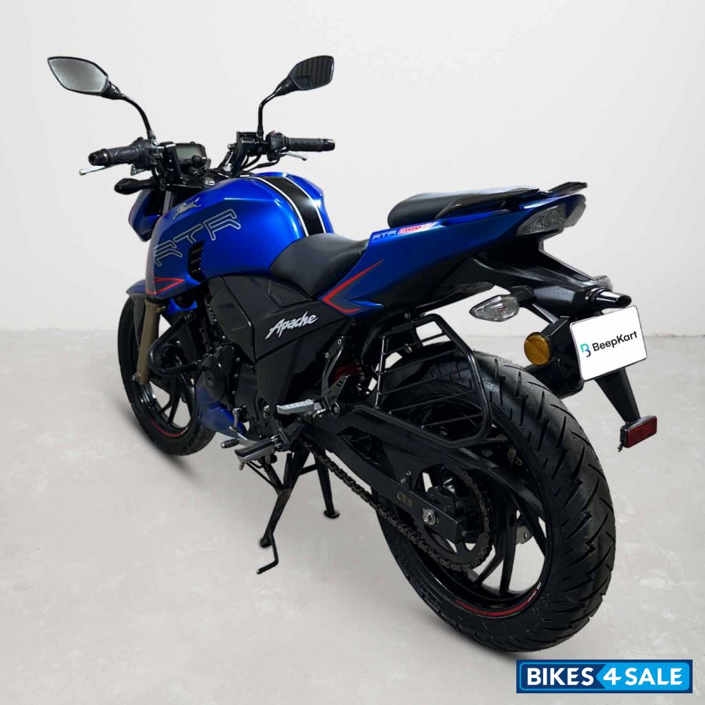 TVS Apache RTR 200 4V