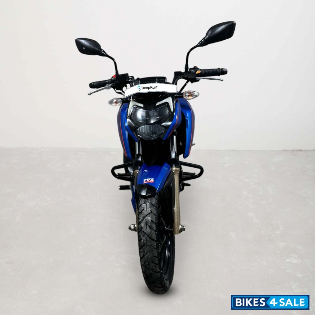 TVS Apache RTR 200 4V