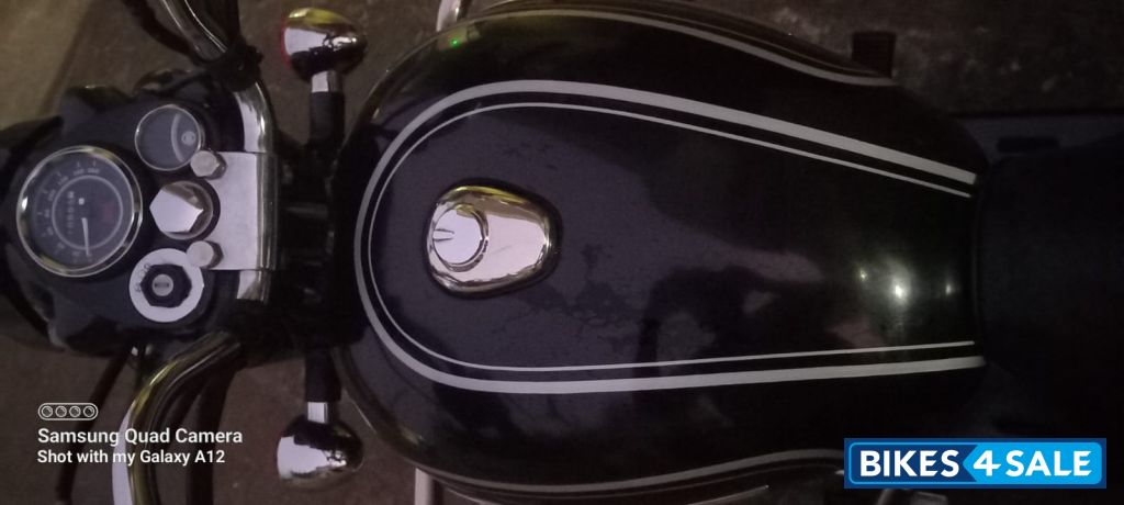 Black Royal Enfield Bullet Standard 500