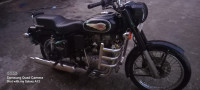 Black Royal Enfield Bullet Standard 500