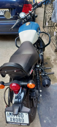 Royal Enfield Hunter 350 Metro