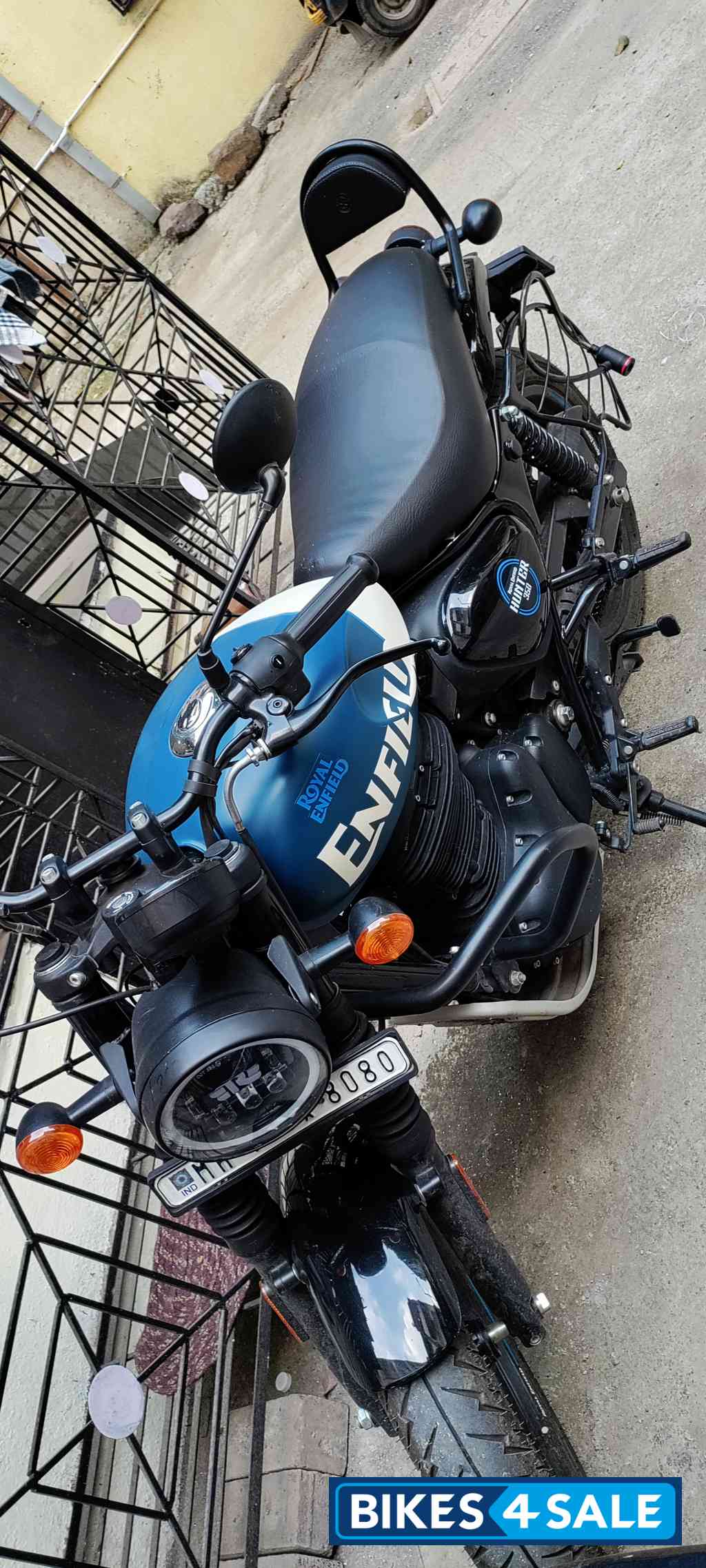 Royal Enfield Hunter 350 Metro