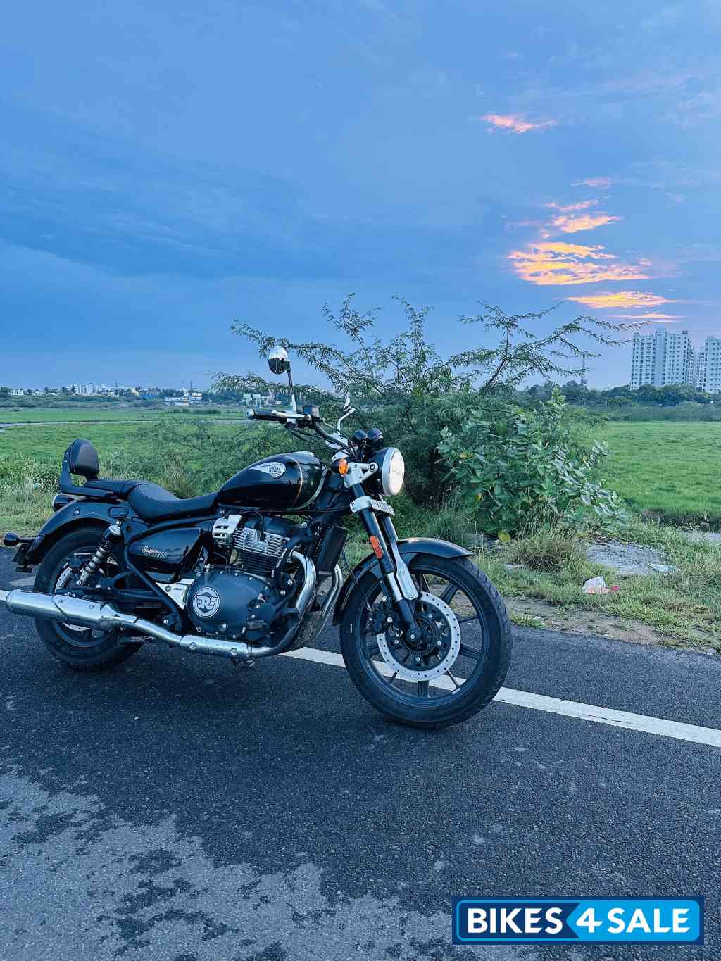 Royal Enfield Super Meteor 650