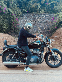 Royal Enfield Super Meteor 650