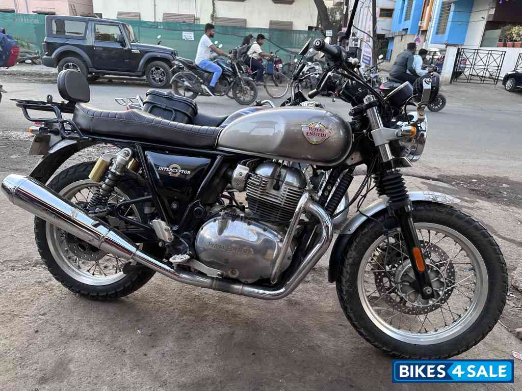 Royal Enfield Interceptor 650 Twin
