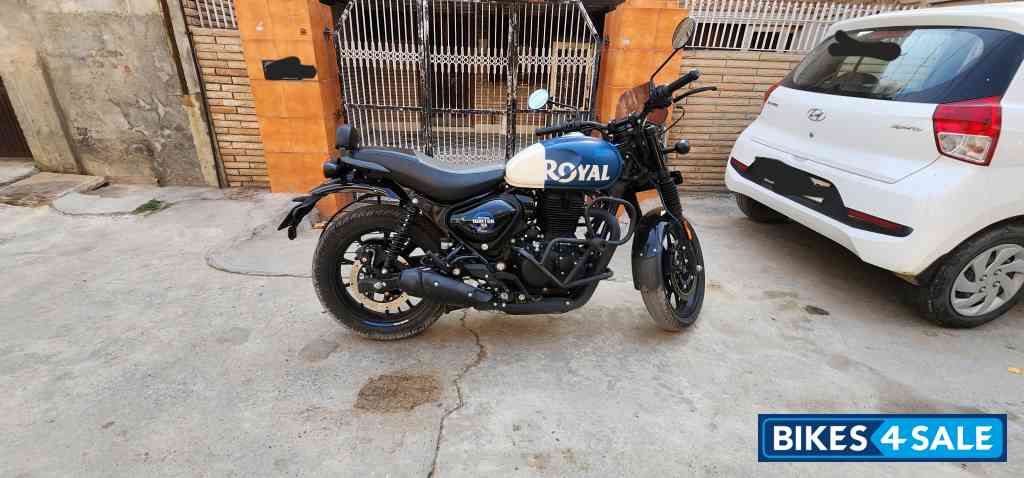 Royal Enfield Hunter 350 Metro