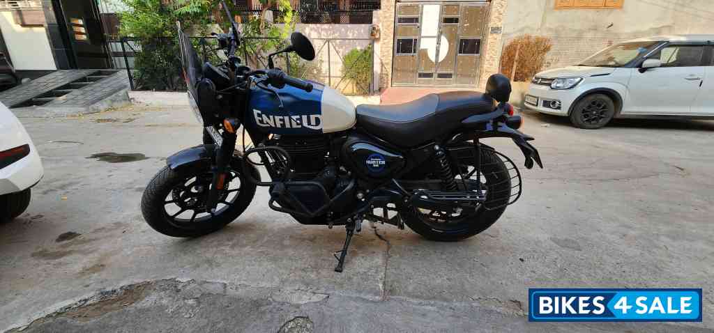 Royal Enfield Hunter 350 Metro