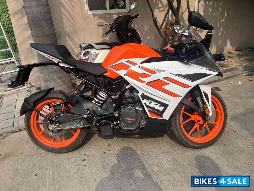 KTM RC 125 2020