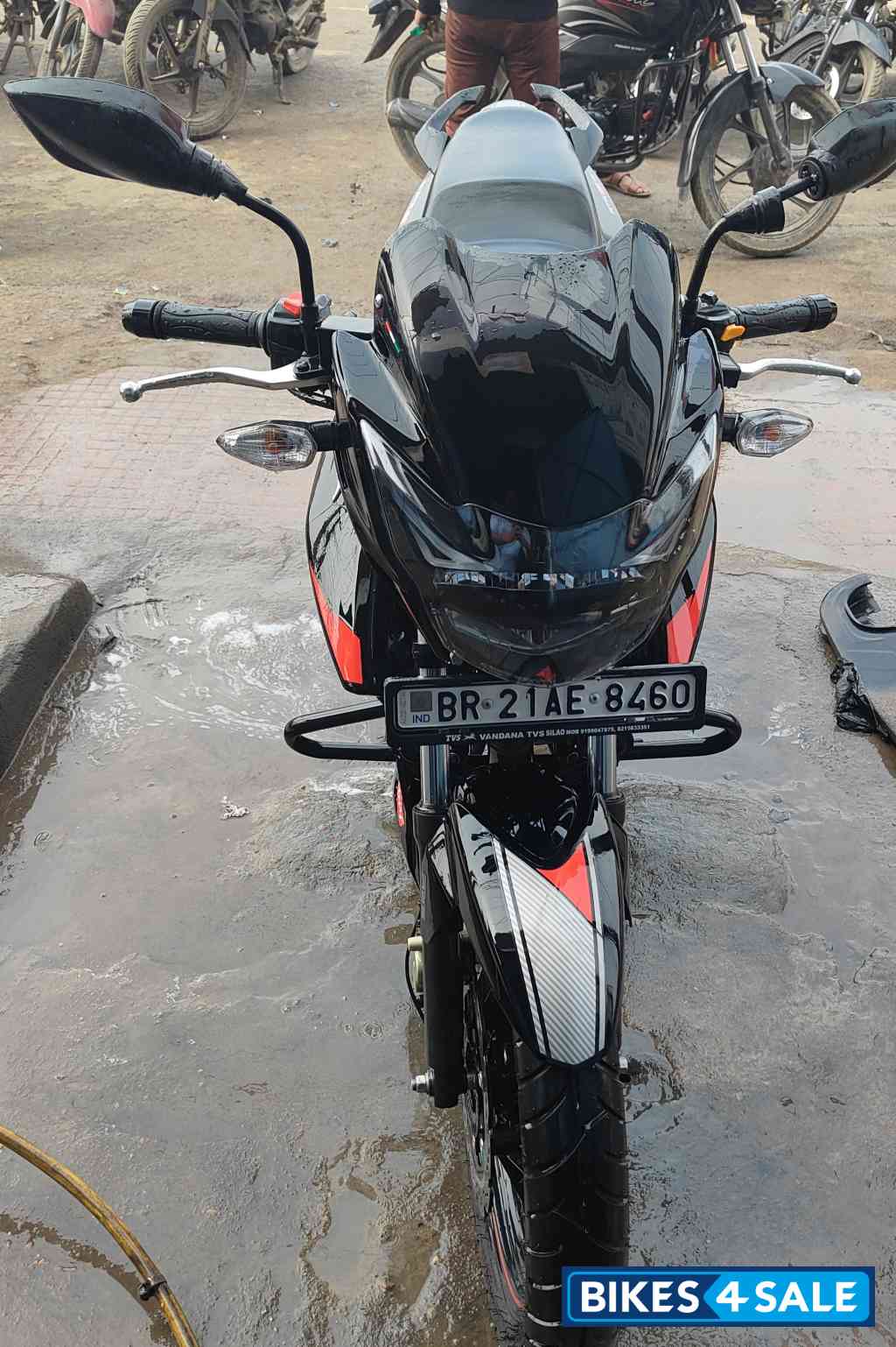 TVS Apache RTR 160