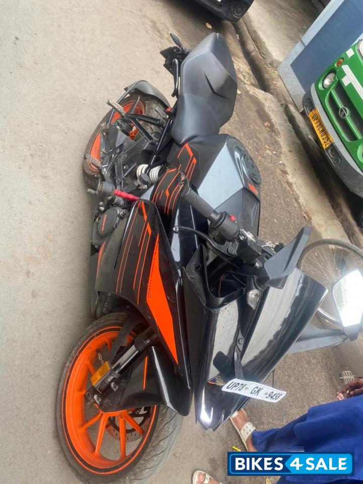 Orange Black KTM RC 200 GP