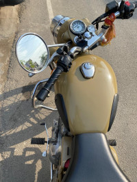 Desert Storm Royal Enfield Classic Desert Storm