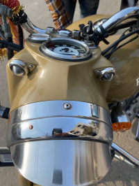 Desert Storm Royal Enfield Classic Desert Storm