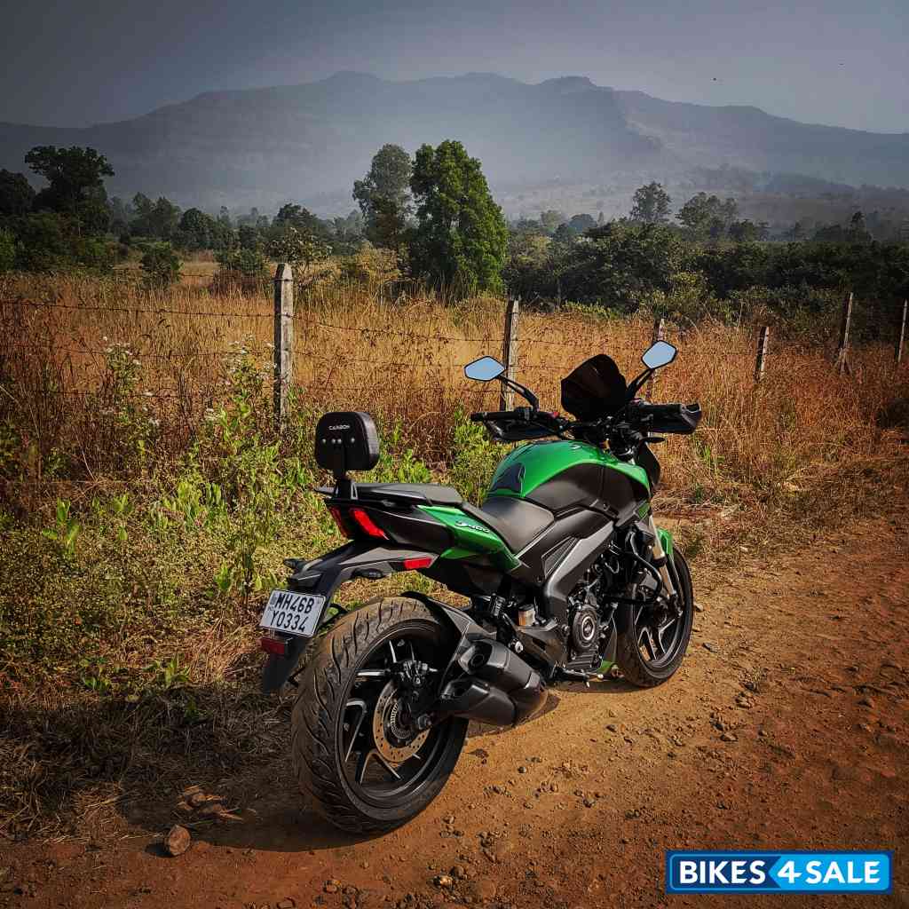 Green Bajaj Dominar 400 ABS BS6 Green Bajaj Dominar 400 ABS BS6