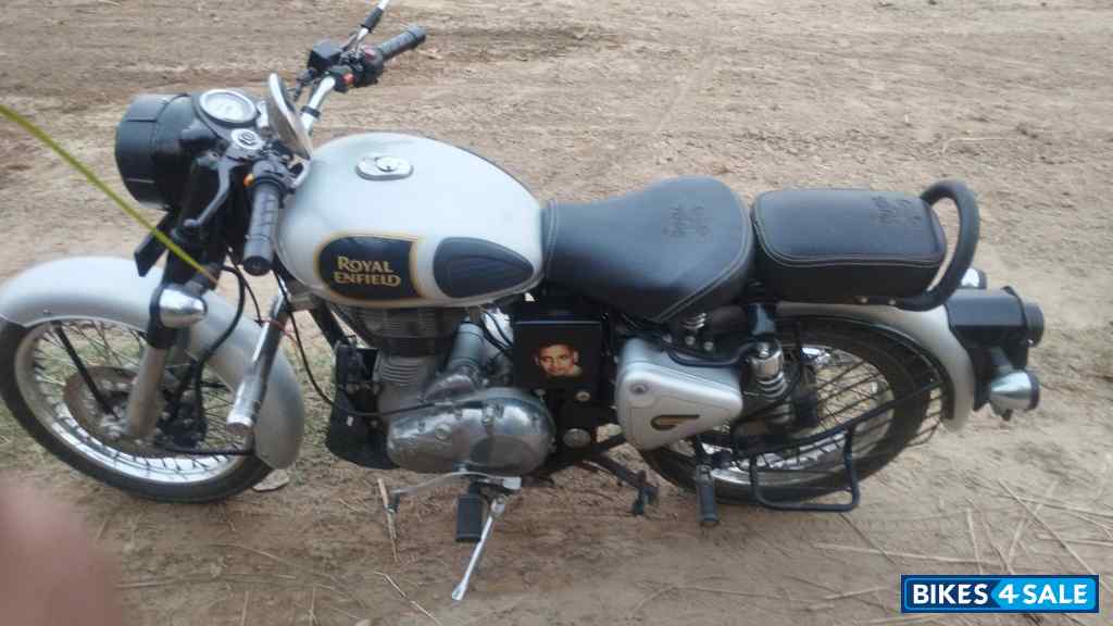 Royal Enfield Classic 350