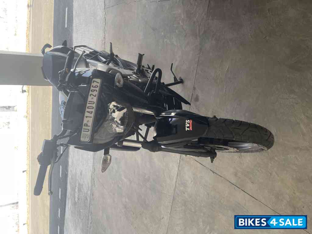 TVS Apache RTR 160 4V BS6